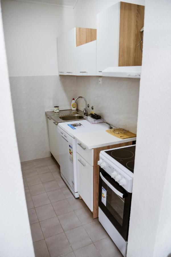Iker Apartments Тиват Экстерьер фото