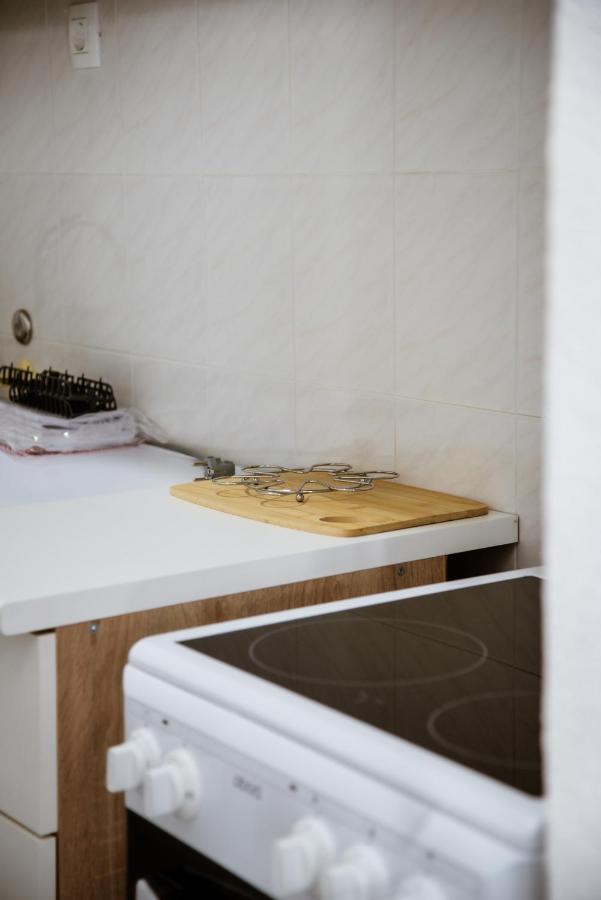 Iker Apartments Тиват Экстерьер фото